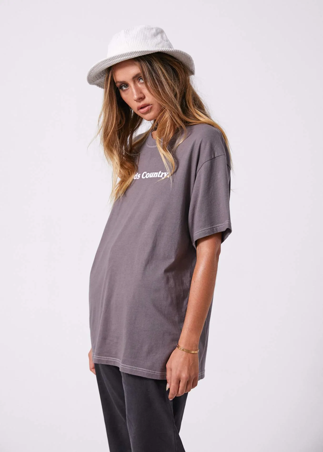 Afends Womens Afends Country - Oversized Tee - Charcoal