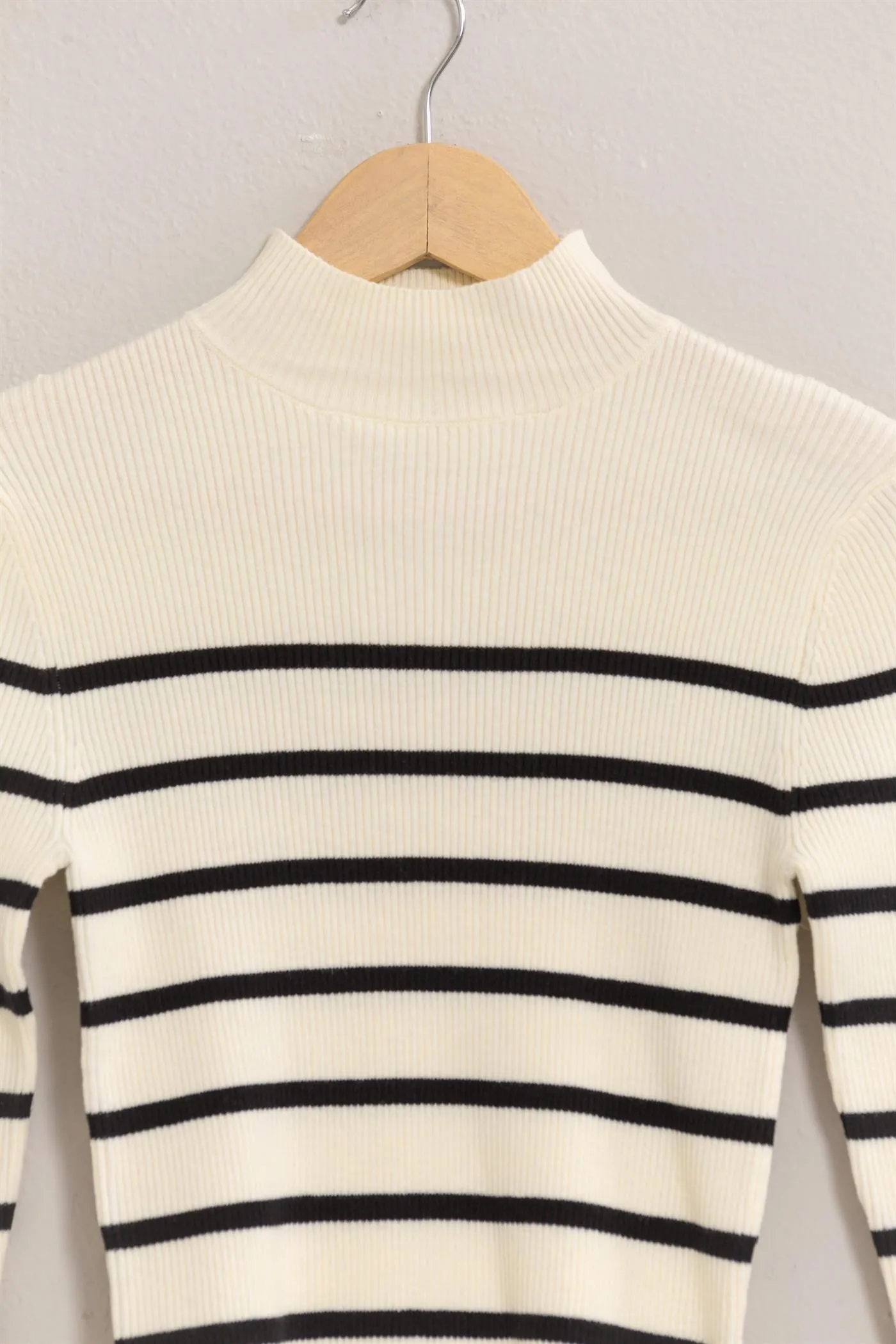 CREME BRULEE BLACK STRIPE SWEATER