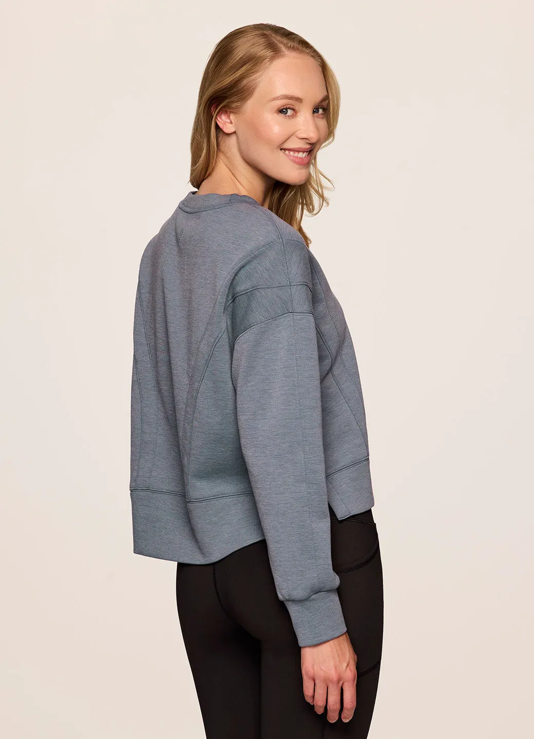 In The Studio Cropped Pullover