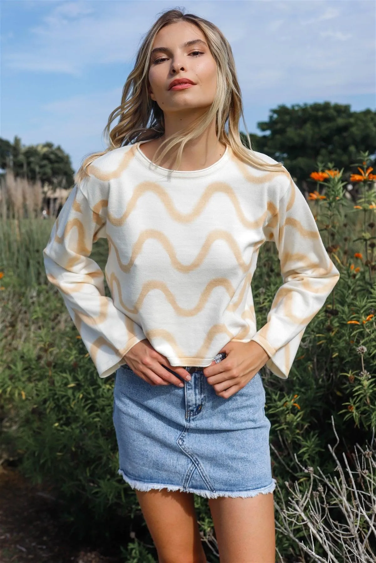 Ivory & Taupe Printed Crew Neck Long Sleeve Crop Top  /3-2-1