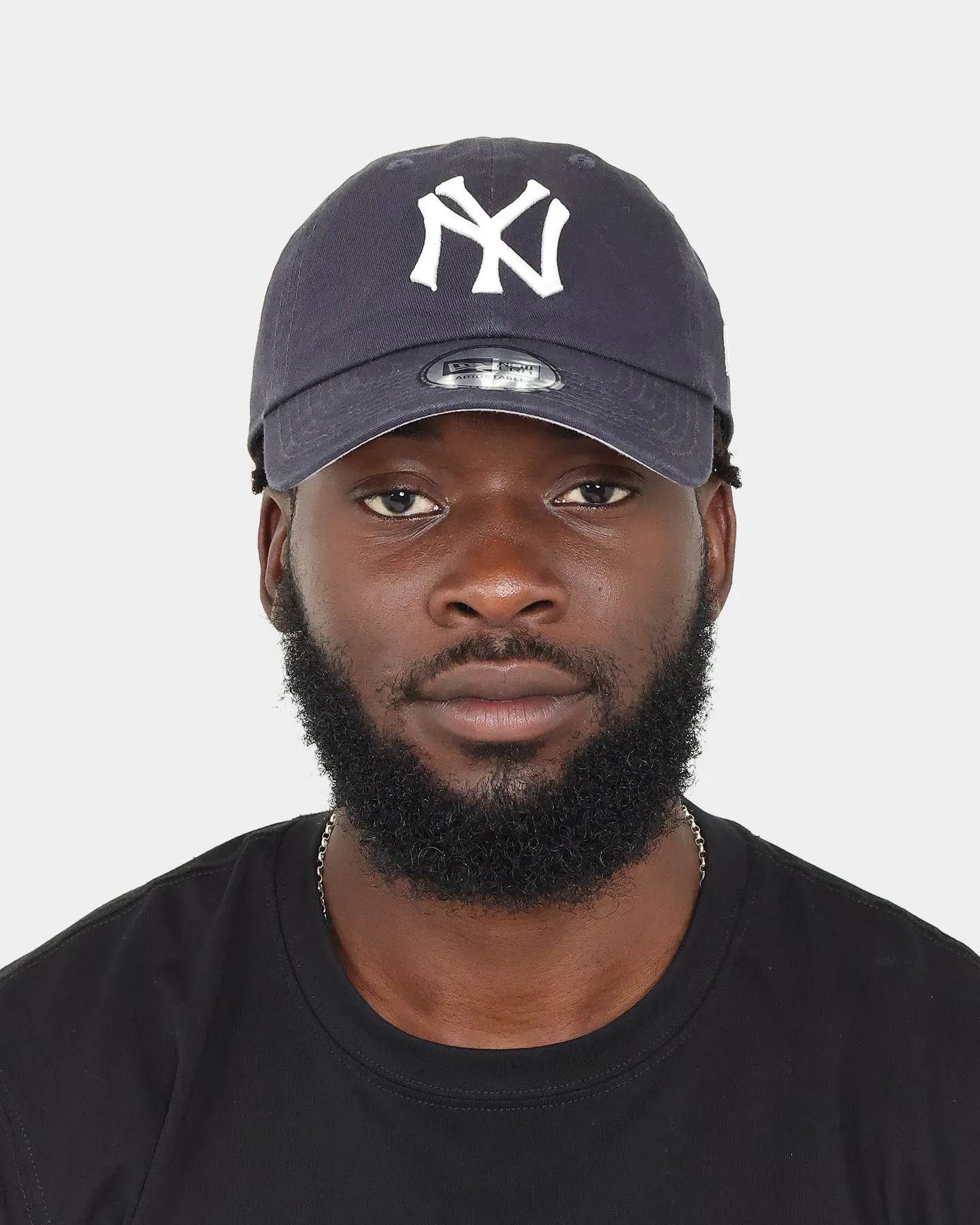 New Era New York Yankees 'Washed Navy' Casual Classic Strapback OTC